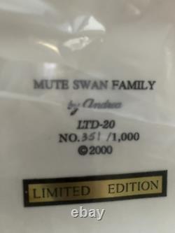 Andrea by Sadek LTD-20 Retired Limited Edition White Mute Swan Family RARE 2000