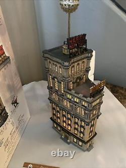 Department 56 The Times Square 2000 Tower Special Edition Gift Set See Descripti