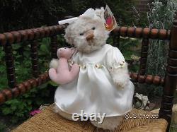 Metro Thirsk UK England Elysia Bear 8th Limited Edition Jointed 13 Inch