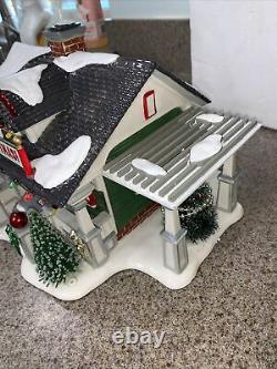 RETIRED Department 56 SNOW VILLAGE Limited Edition THE SANTA CLAUS HOUSE