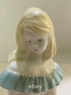 Retired Fenton Bridesmaid Doll -MINT- Ltd Edition- numbered 262/2500 Signed
