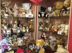 Steiff 2022 British Collectors Teddy Bear, EAN 691294 Limited Edition, BEAR SHOP