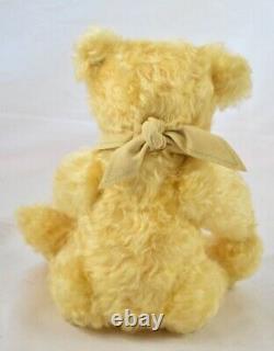 Steiff Schneegloeckhen Teddy Bear Limited Edition Retired 661563