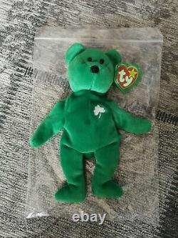 Ty Original Beanie Babies'Erin' Green Bear RARE with errors. Limited Edition